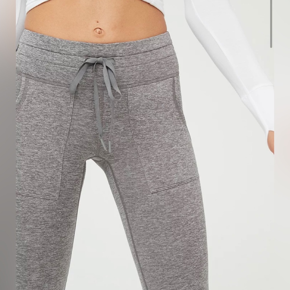 OFFLINE by Aerie warmup drawcord Legging